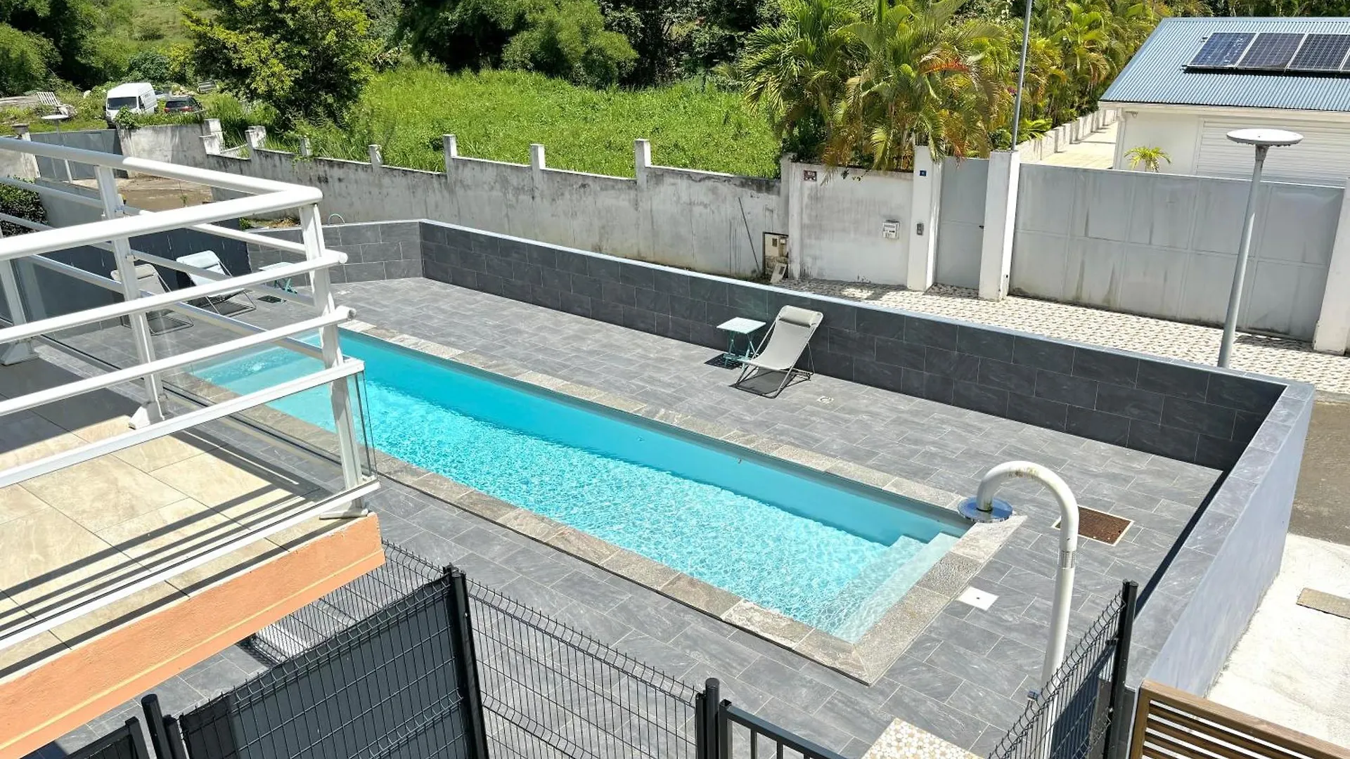 Villa Emeraude - Vue Sur Piscine Et Jacuzzi Prive Baie-Mahault
