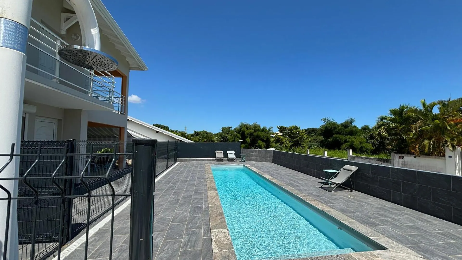 Villa Emeraude - Vue Sur Piscine Et Jacuzzi Prive باي-ماؤو غوادلوب